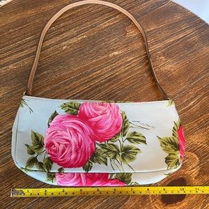 Pink rose shoulder bag